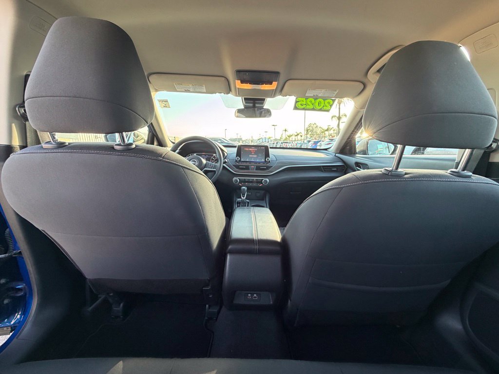 Certified 2025 Nissan Altima 2.5 SV FWD image 13