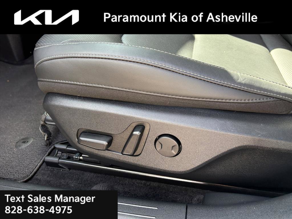 Certified 2024 Kia EV6 Wind w/ Wind Technology Package AWD/4WD image 19
