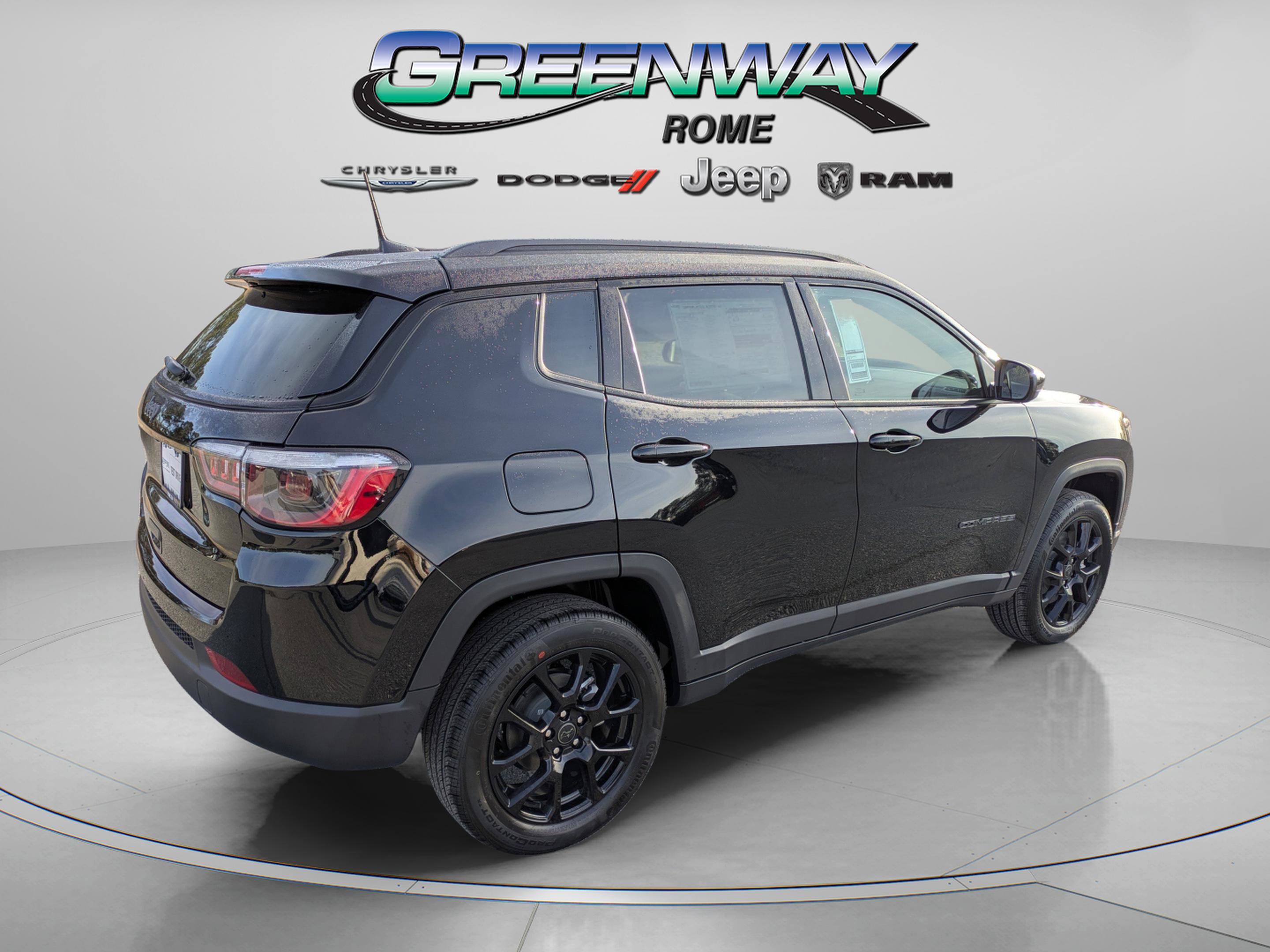 New 2026 Jeep Compass Latitude image 7