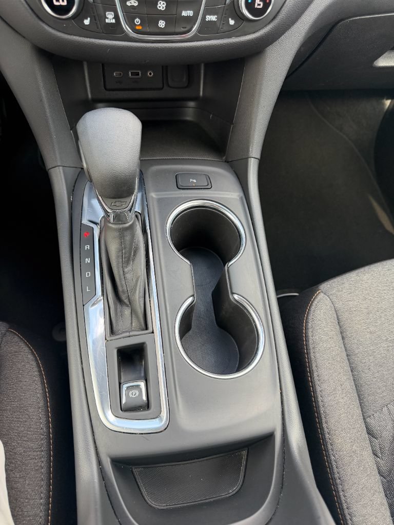 Used 2024 Chevrolet Equinox LT AWD/4WD image 11