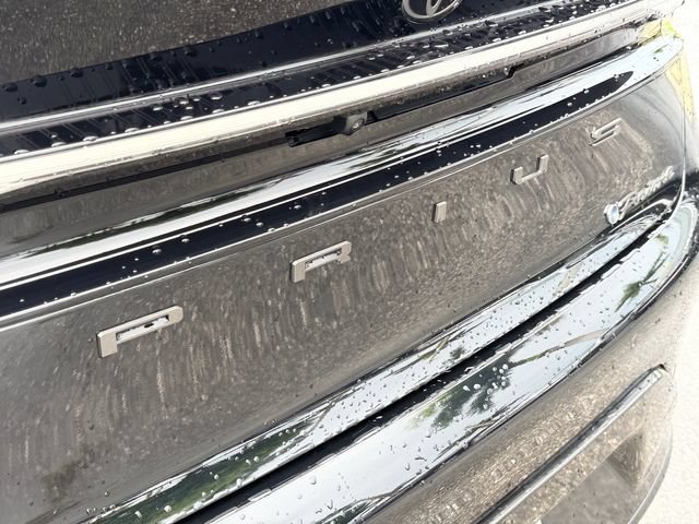 Used 2024 Toyota Prius Prime FWD image 15