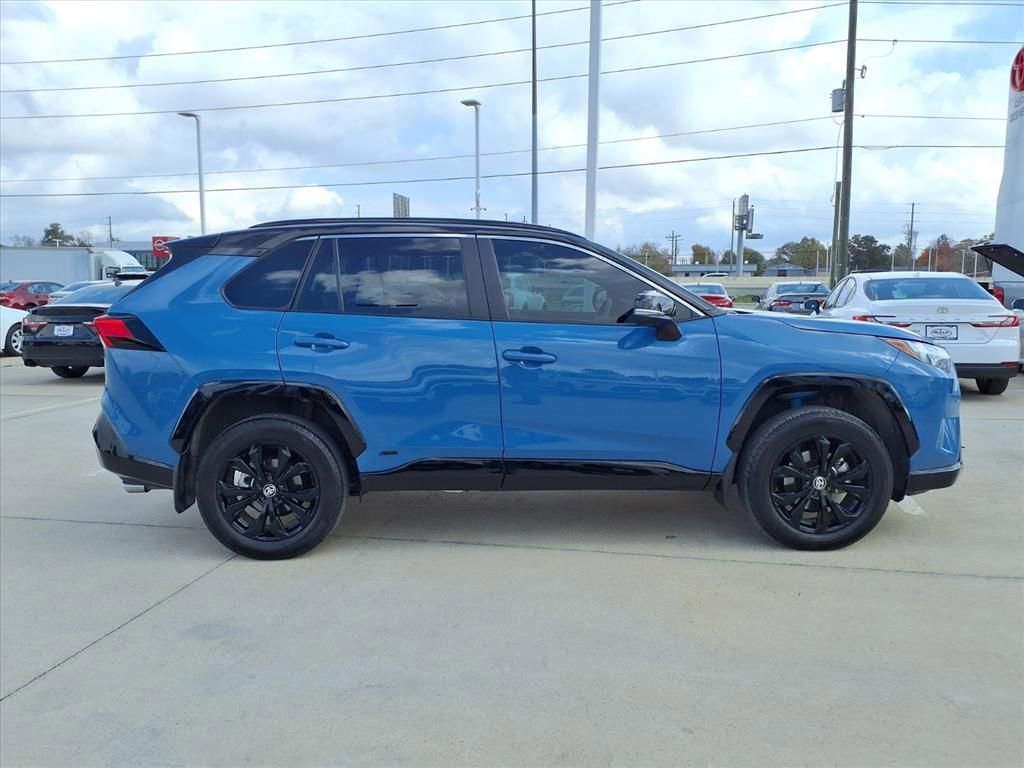 Used 2024 Toyota RAV4 XSE image 5