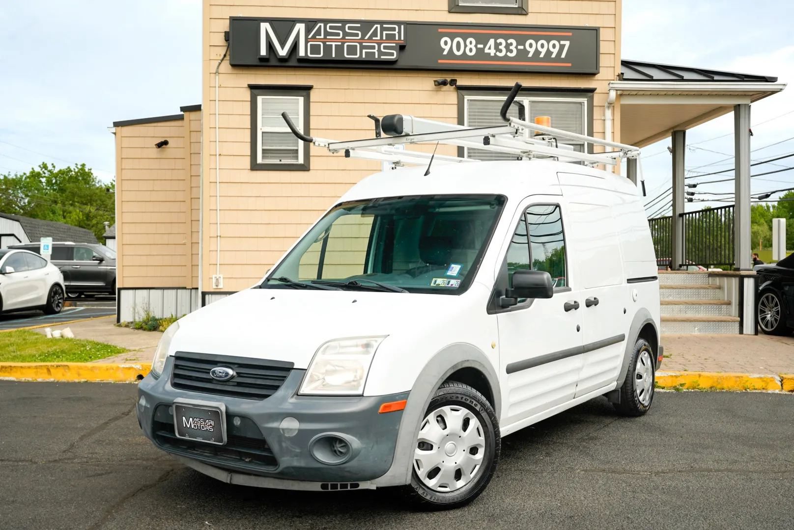 Used 2013 Ford Transit Connect XL FWD image 1