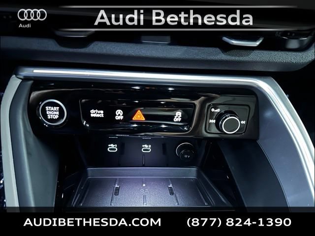 Certified 2025 Audi Q5 Premium Plus w/ Premium Plus AWD/4WD image 23