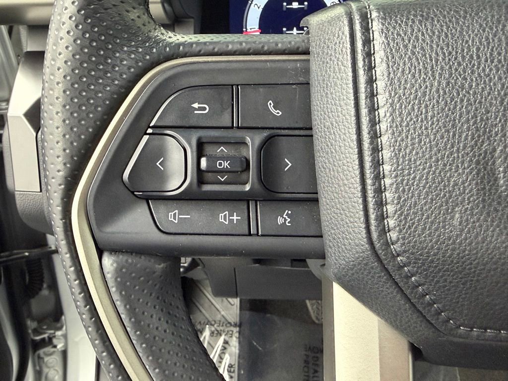 Used 2025 Toyota 4Runner TRD Off-Road Premium AWD/4WD image 27
