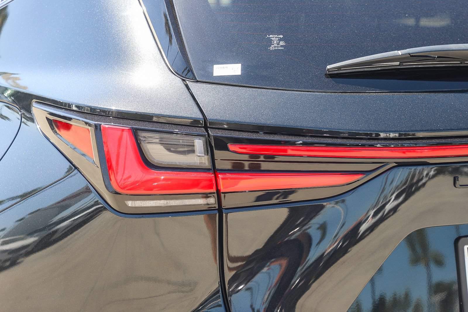 Used 2026 Lexus NX 350h F Sport w/ Accessory Package (Z2) AWD/4WD image 9