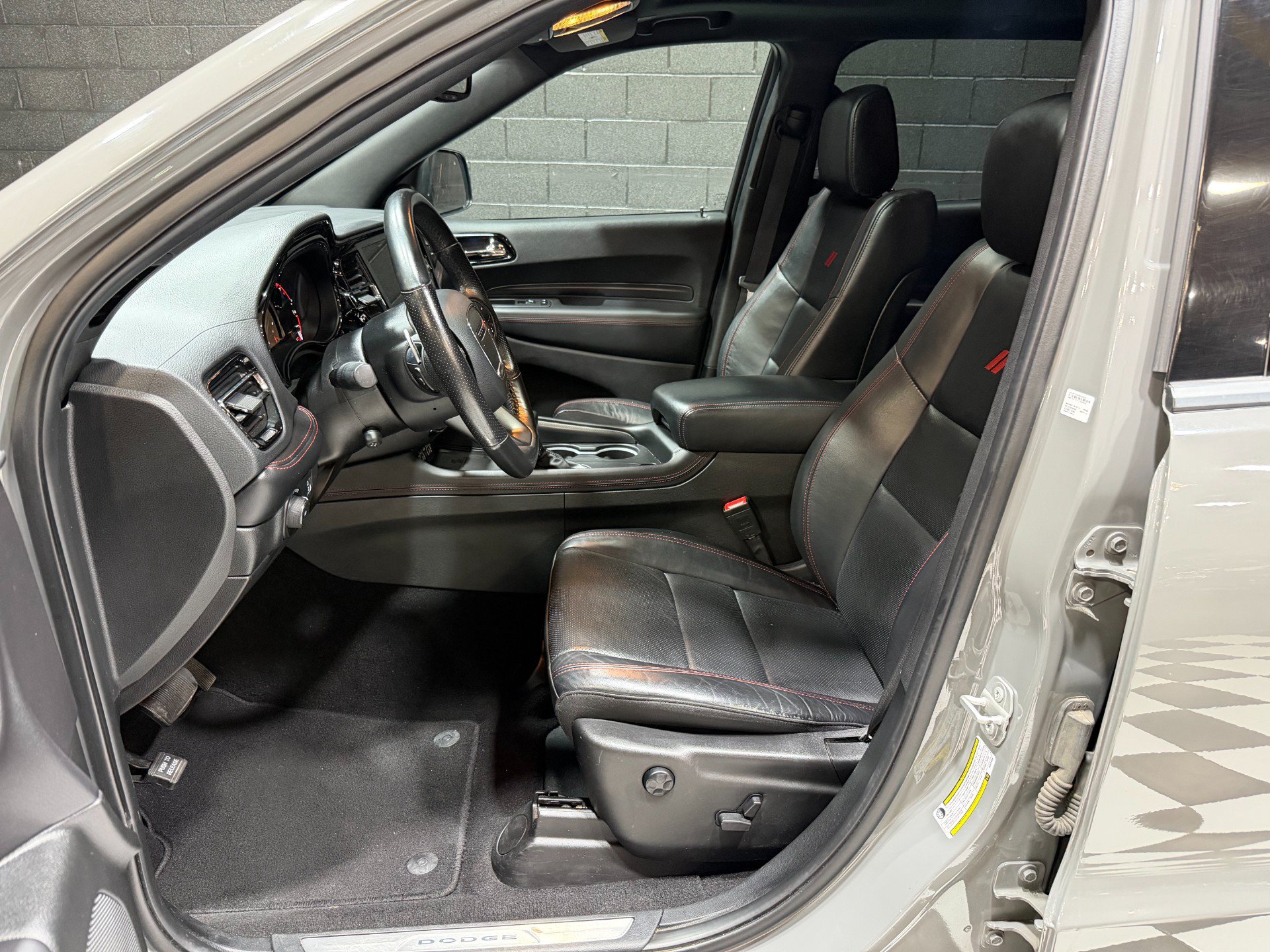 Used 2023 Dodge Durango R/T w/ Blacktop Package AWD/4WD image 50