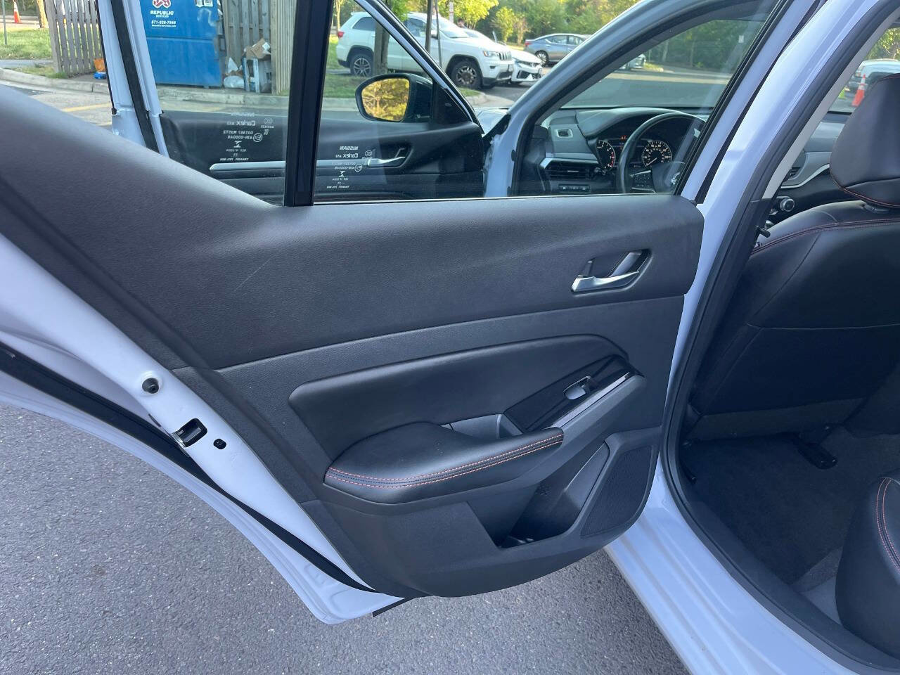 Used 2023 Nissan Altima 2.5 SR image 21
