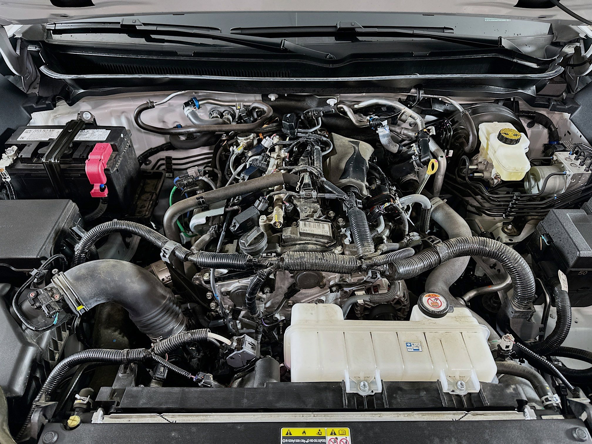 Used 2024 Toyota Tacoma SR image 31