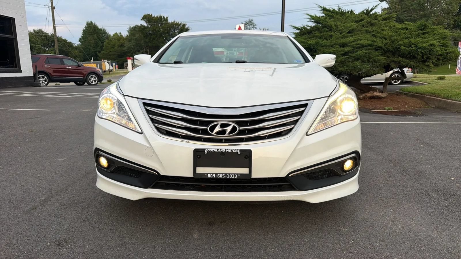 Used 2017 Hyundai Azera FWD image 12