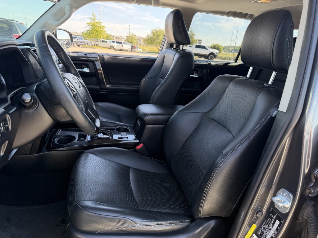 Used 2019 Toyota 4Runner Limited RWD image 26