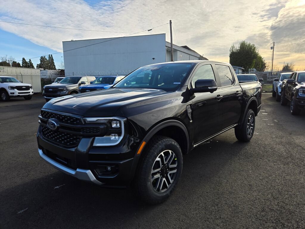 New 2025 Ford Ranger Lariat w/ Convenience Package AWD/4WD image 1