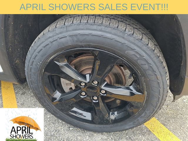 Used 2021 Jeep Grand Cherokee L Laredo image 9