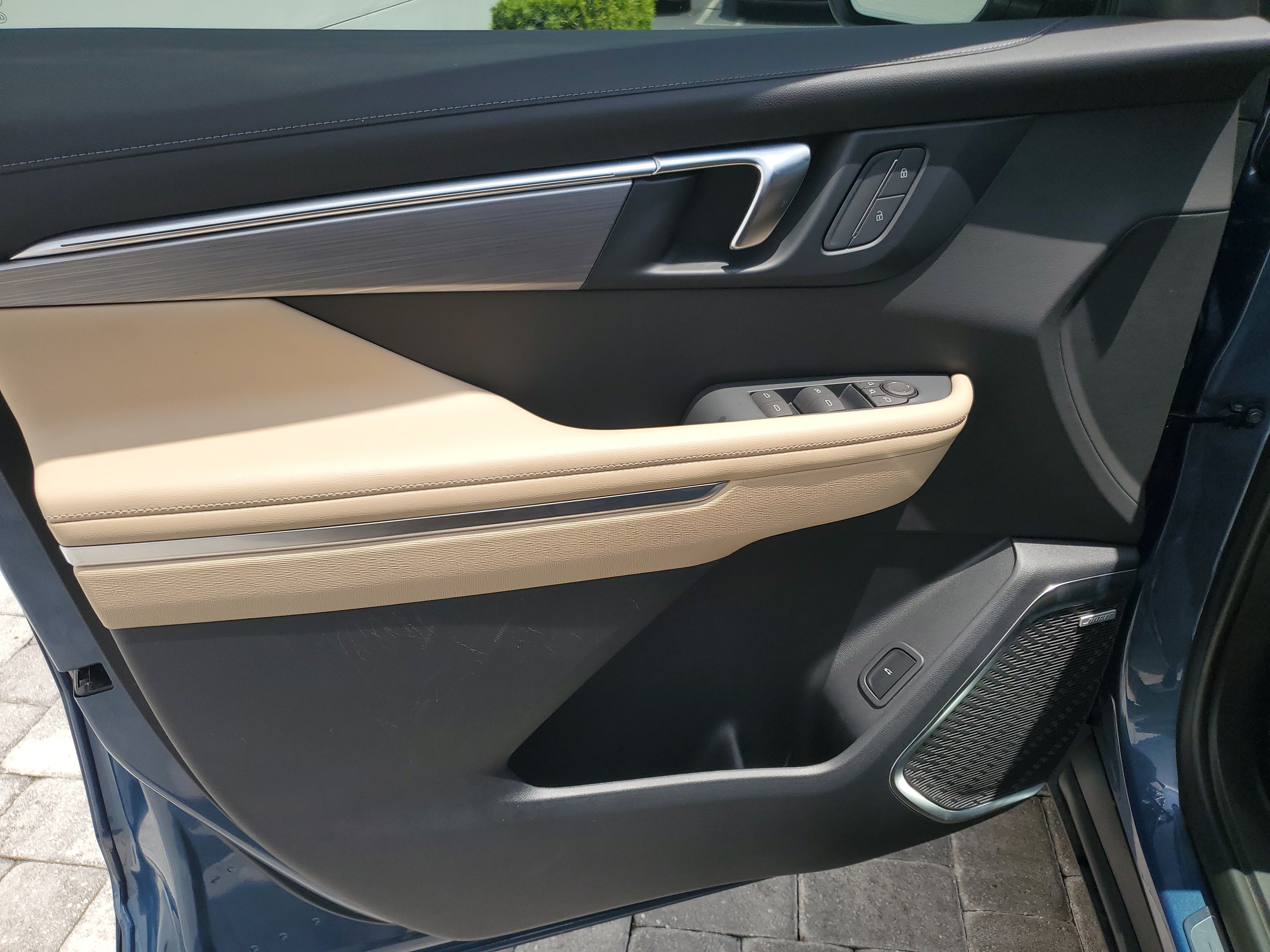 Used 2025 Buick Enclave Preferred FWD image 18