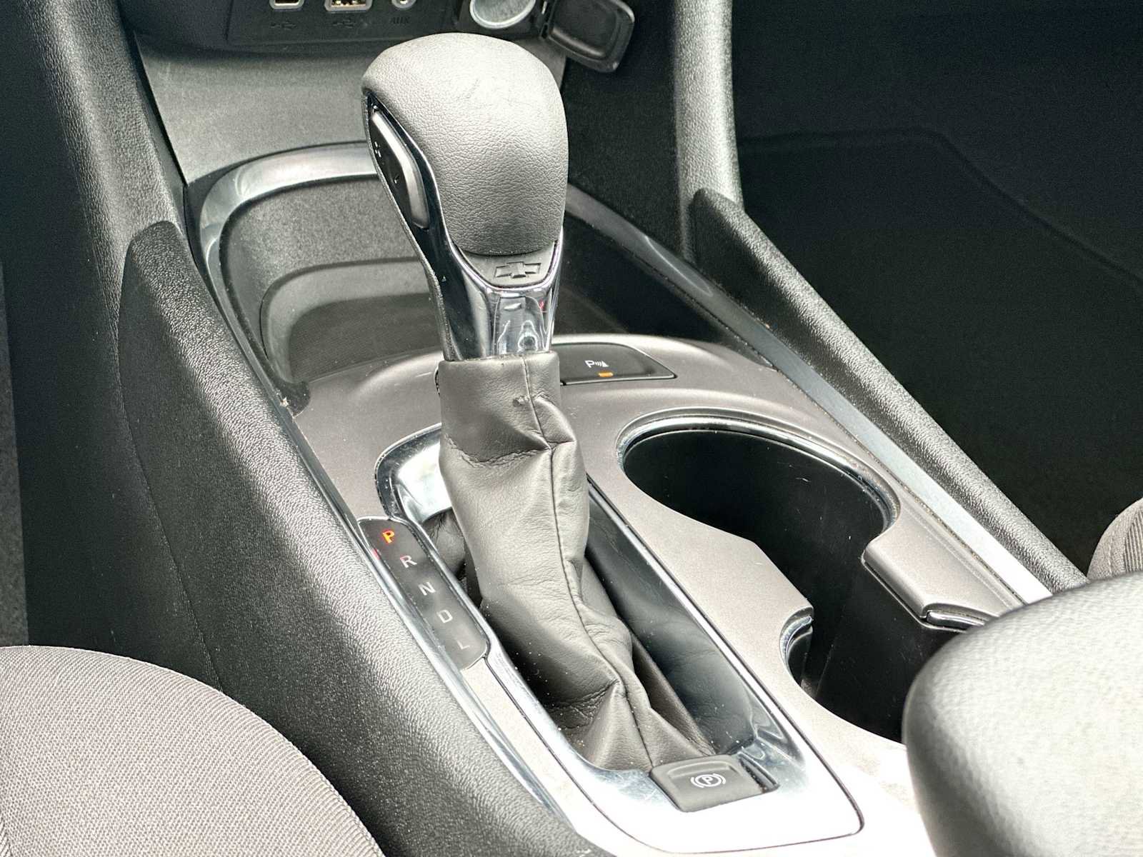 Used 2025 Chevrolet Malibu LT FWD image 21