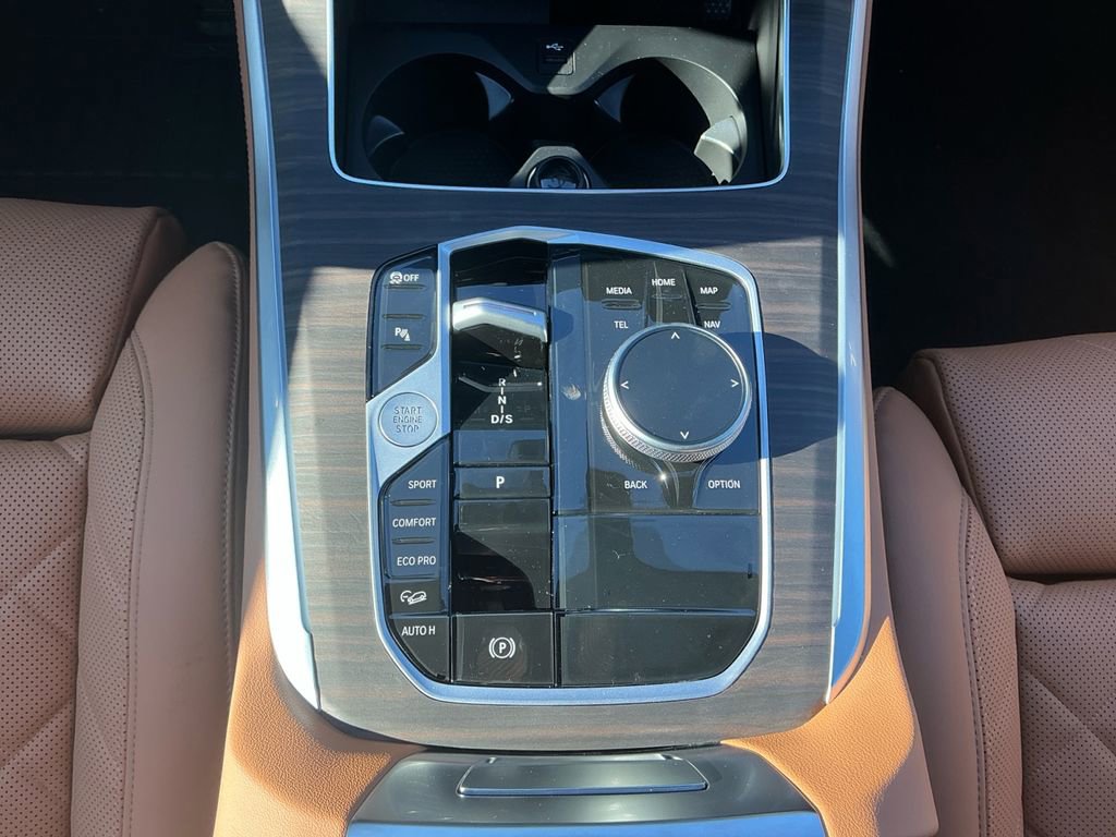 New 2026 BMW X5 xDrive40i w/ Climate Comfort Package image 11