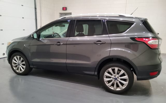 Used 2017 Ford Escape Titanium AWD/4WD image 5