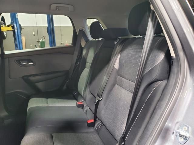 Used 2022 Nissan Rogue SV image 13