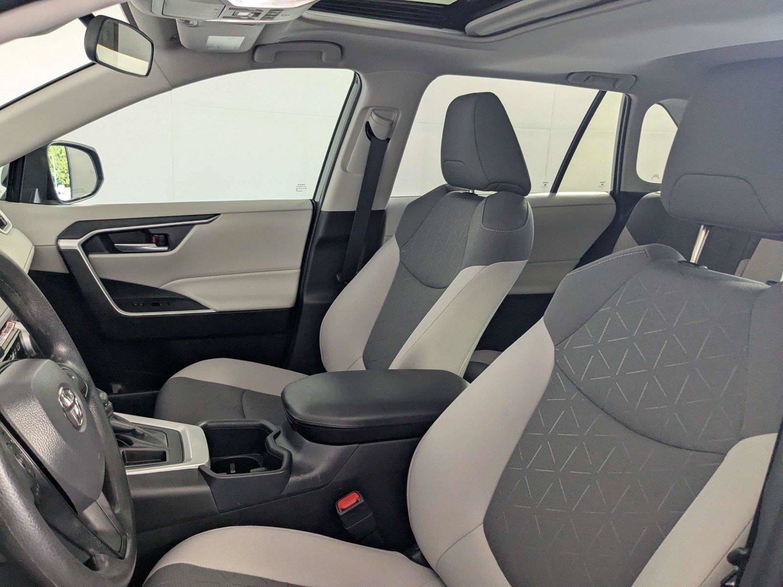 Certified 2025 Toyota RAV4 XLE w/ Convenience Package FWD image 13