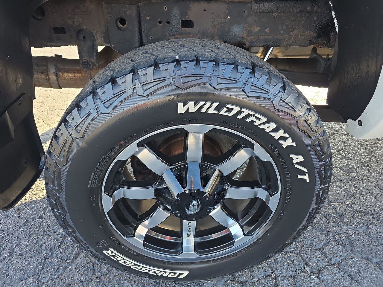 Used 2016 RAM 2500 Laramie w/ Sport Appearance Group image 17