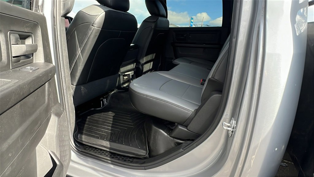 Used 2022 RAM 3500 Tradesman w/ Chrome Appearance Group image 22