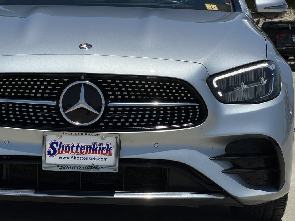 Used 2021 Mercedes-Benz E 350 4MATIC Sedan image 8