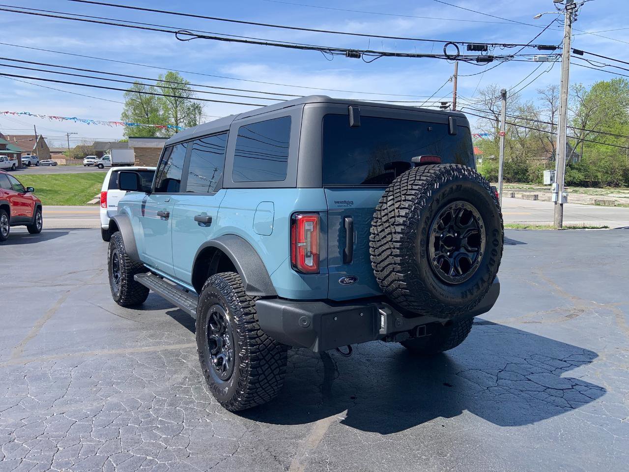 Used 2022 Ford Bronco Wildtrak image 5