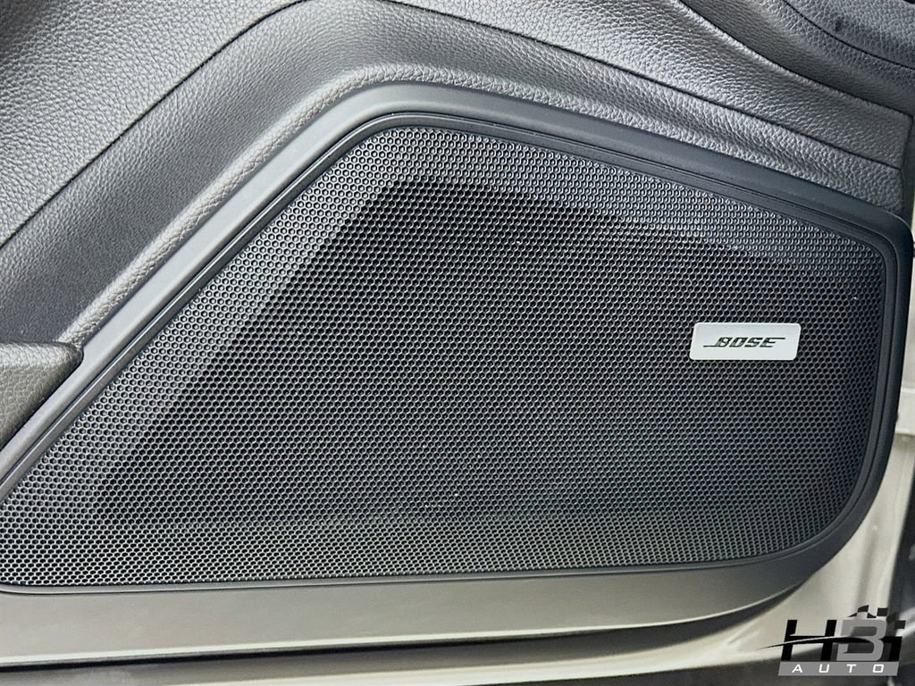 Used 2018 Porsche Panamera 4 image 15