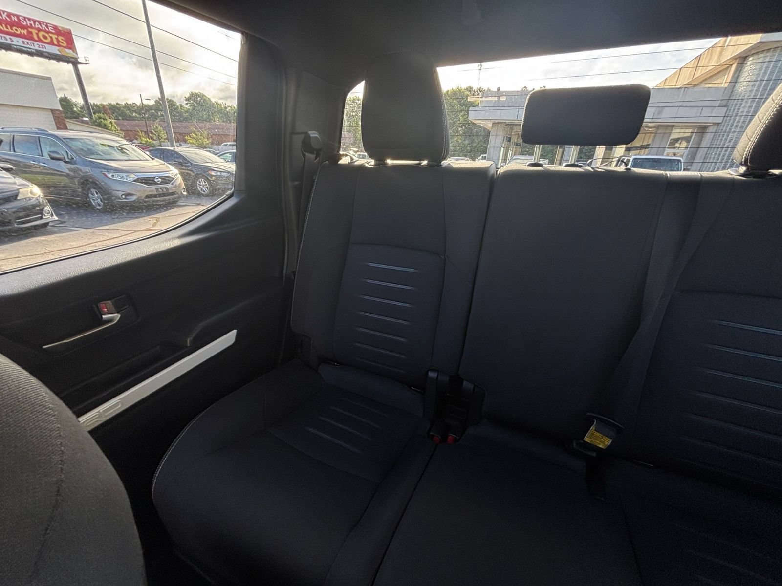 Used 2024 Toyota Tacoma 4x4 Double Cab image 38