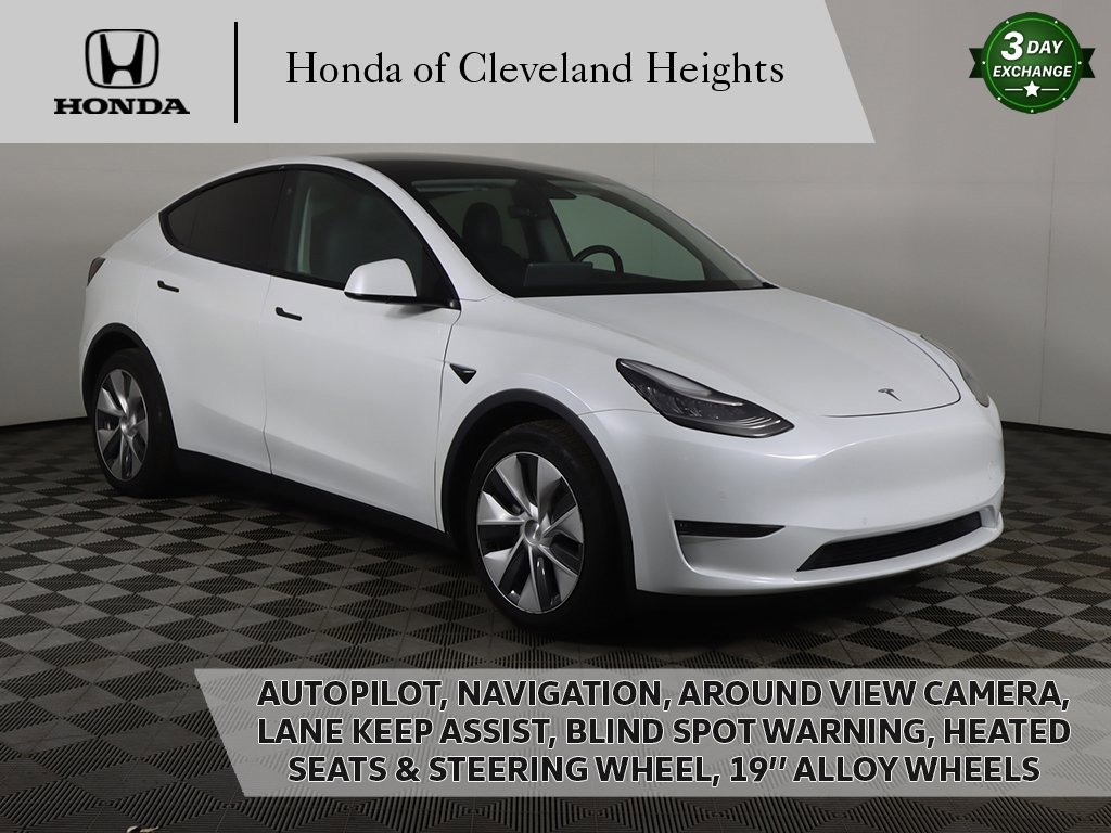 Used 2021 Tesla Model Y Long Range image 1