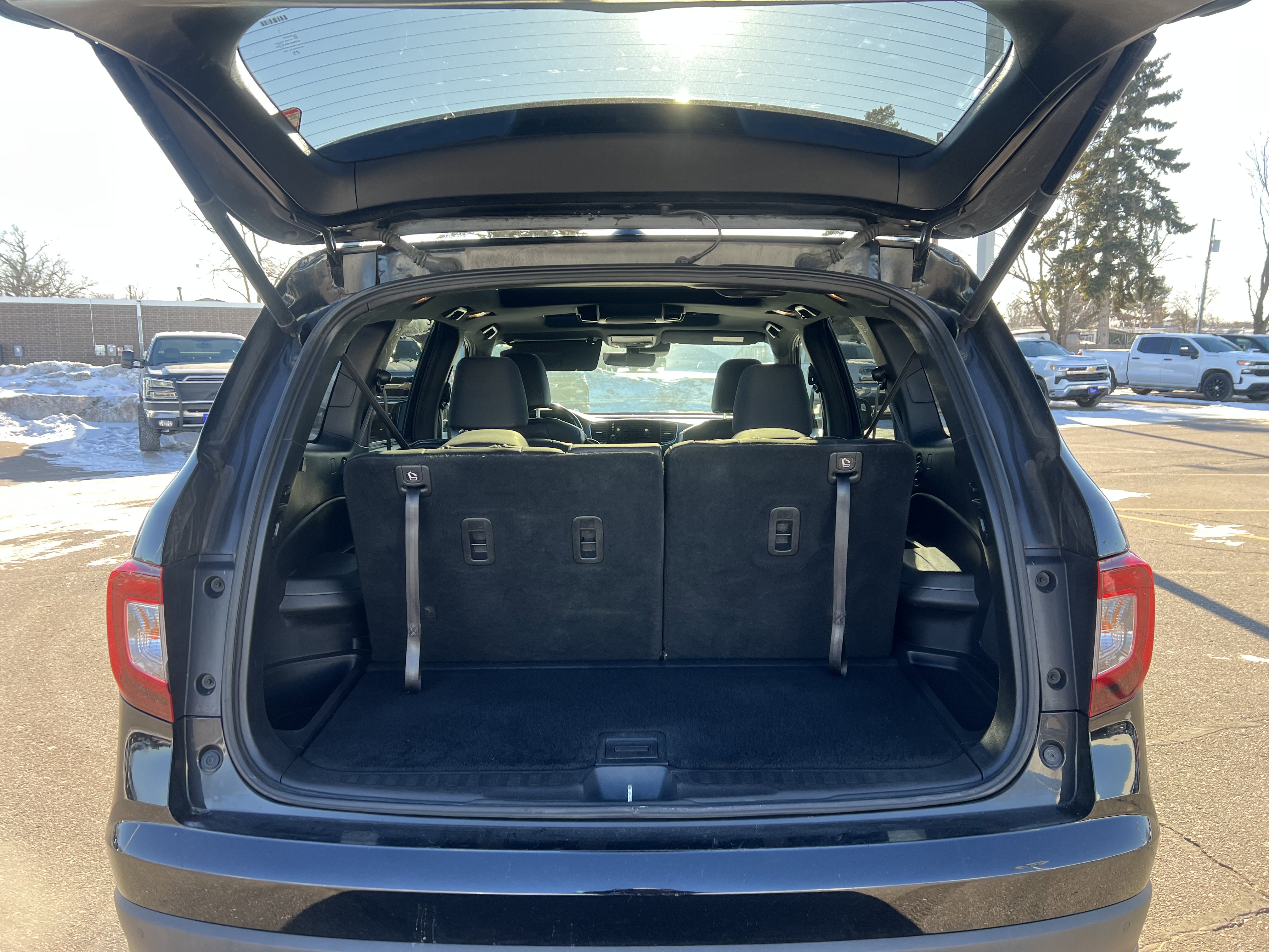 Used 2020 Honda Pilot Black Edition image 10