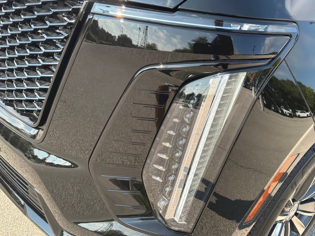 New 2026 Cadillac Escalade ESV Sport w/ Touring Package AWD/4WD image 11