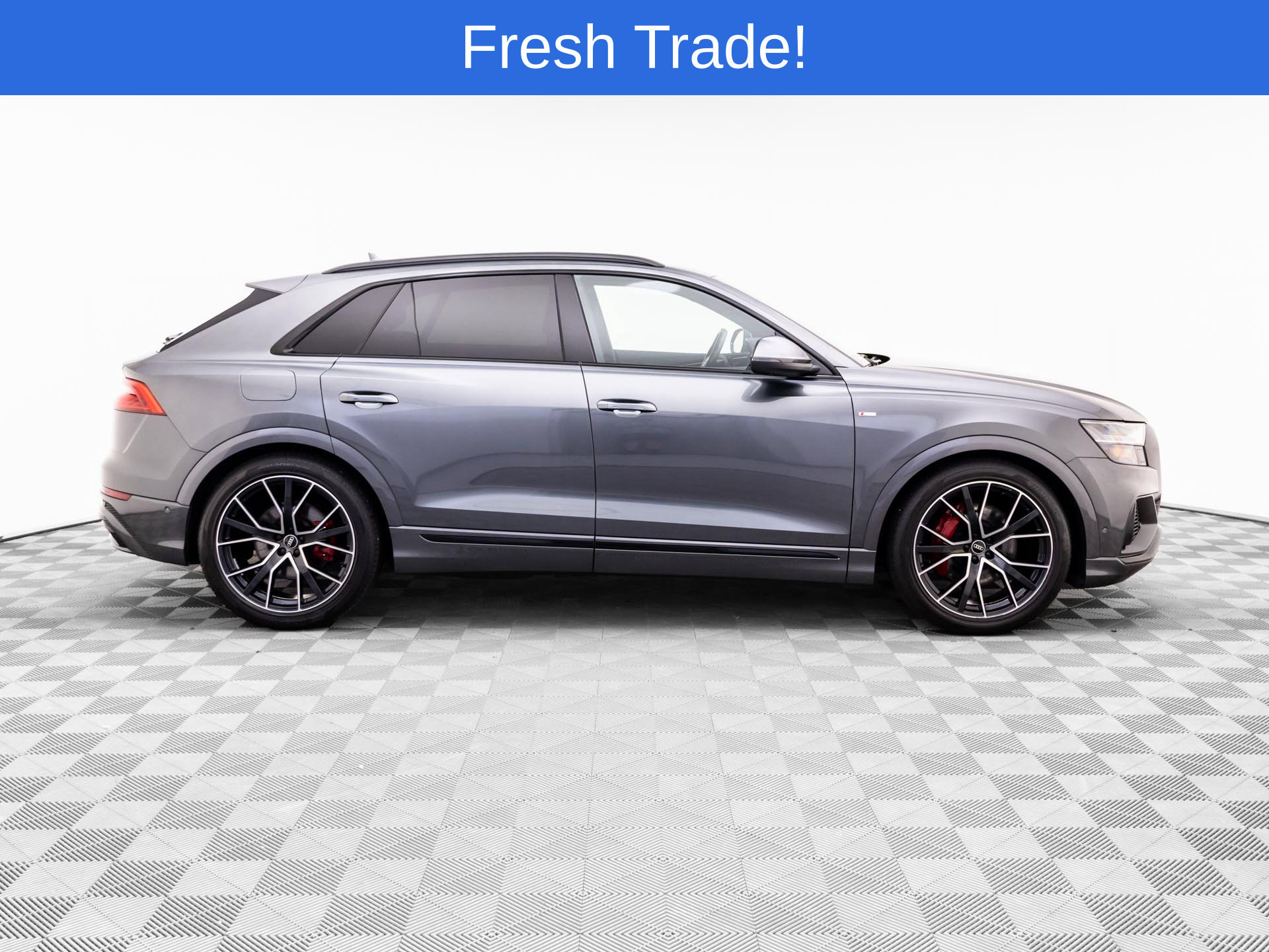 Used 2022 Audi Q8 Prestige w/ Prestige Package AWD/4WD image 6
