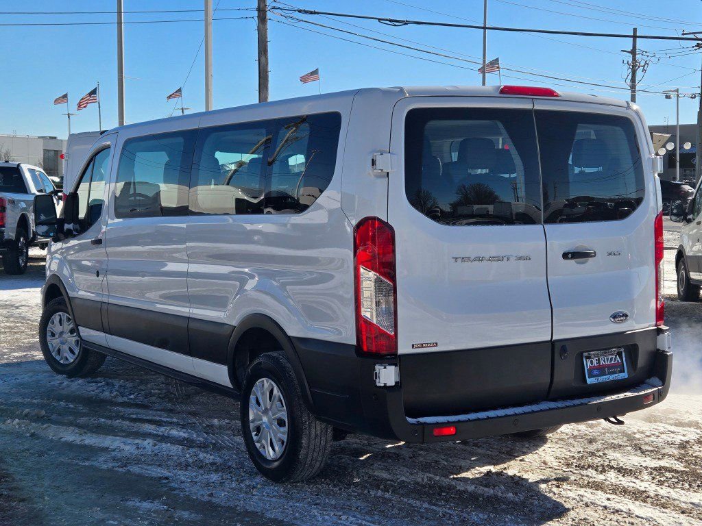 Used 2023 Ford Transit 350 XLT image 12