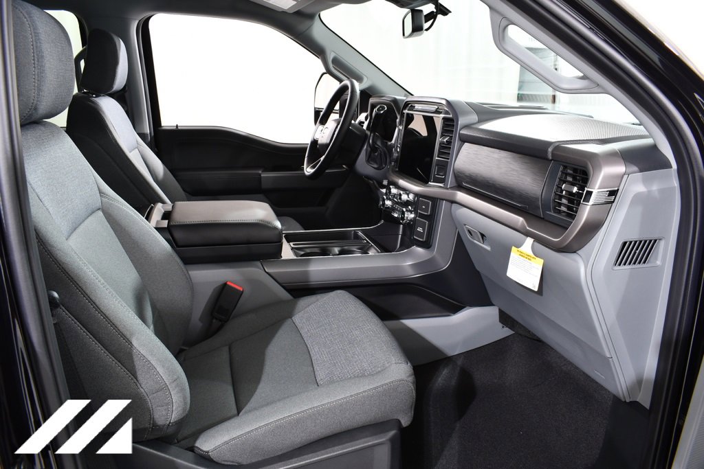 New 2025 Ford F150 XLT w/ Equipment Group 302A MID image 10