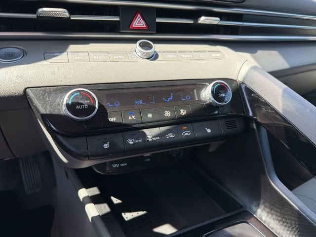 Certified 2023 Hyundai Elantra SEL w/ Convenience Package FWD image 17