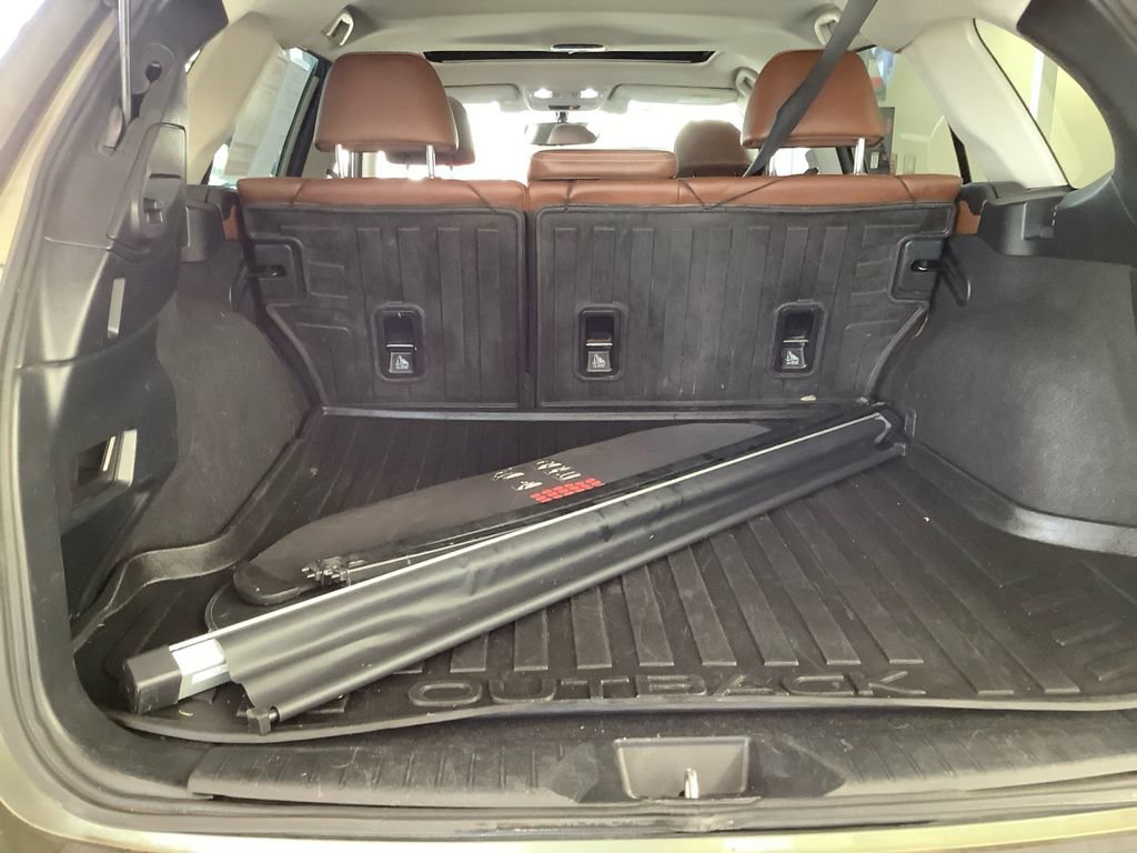 Used 2018 Subaru Outback 2.5i Touring image 28