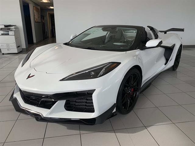 New 2026 Chevrolet Corvette Z06 w/ Z07 Performance Package image 6