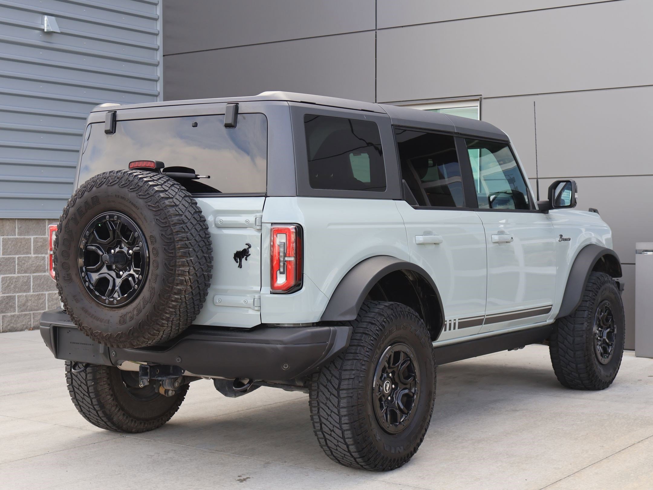 Used 2021 Ford Bronco First Edition image 5