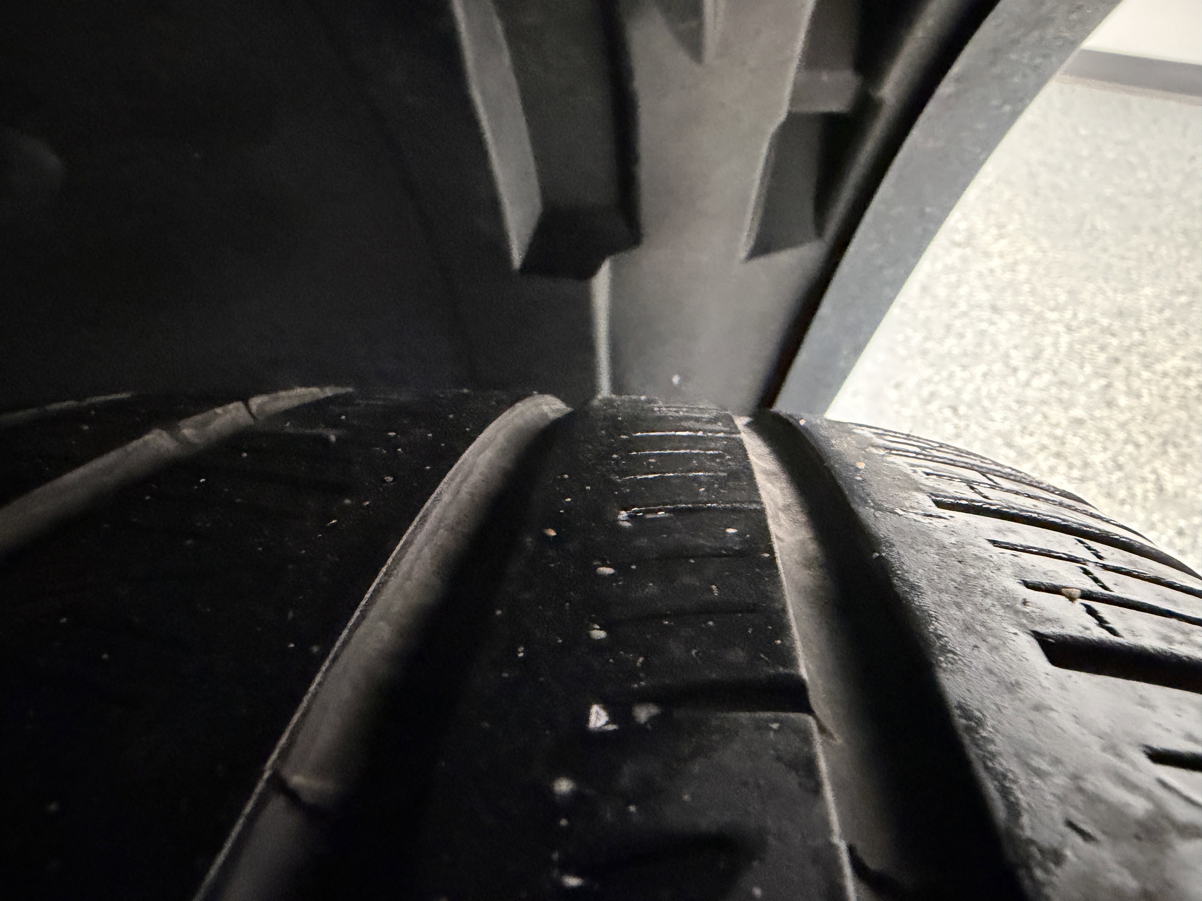 Used 2024 Volvo XC90 T8 Plus w/ Protection Package image 31