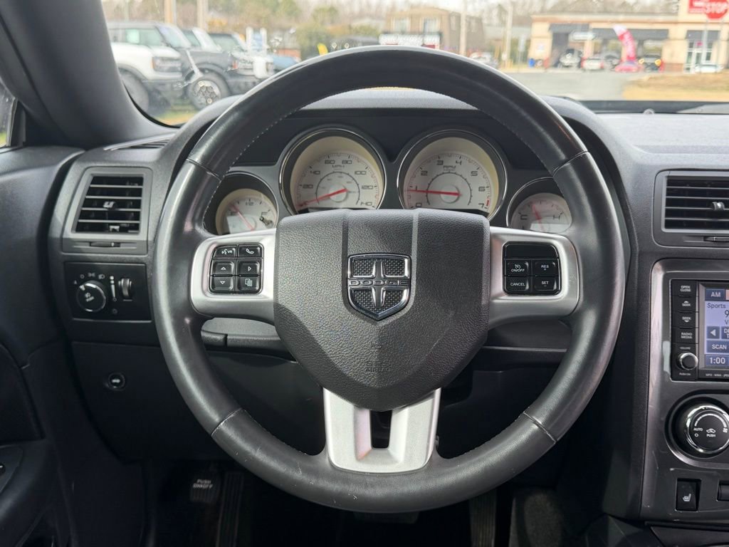 Used 2013 Dodge Challenger SXT Plus image 34