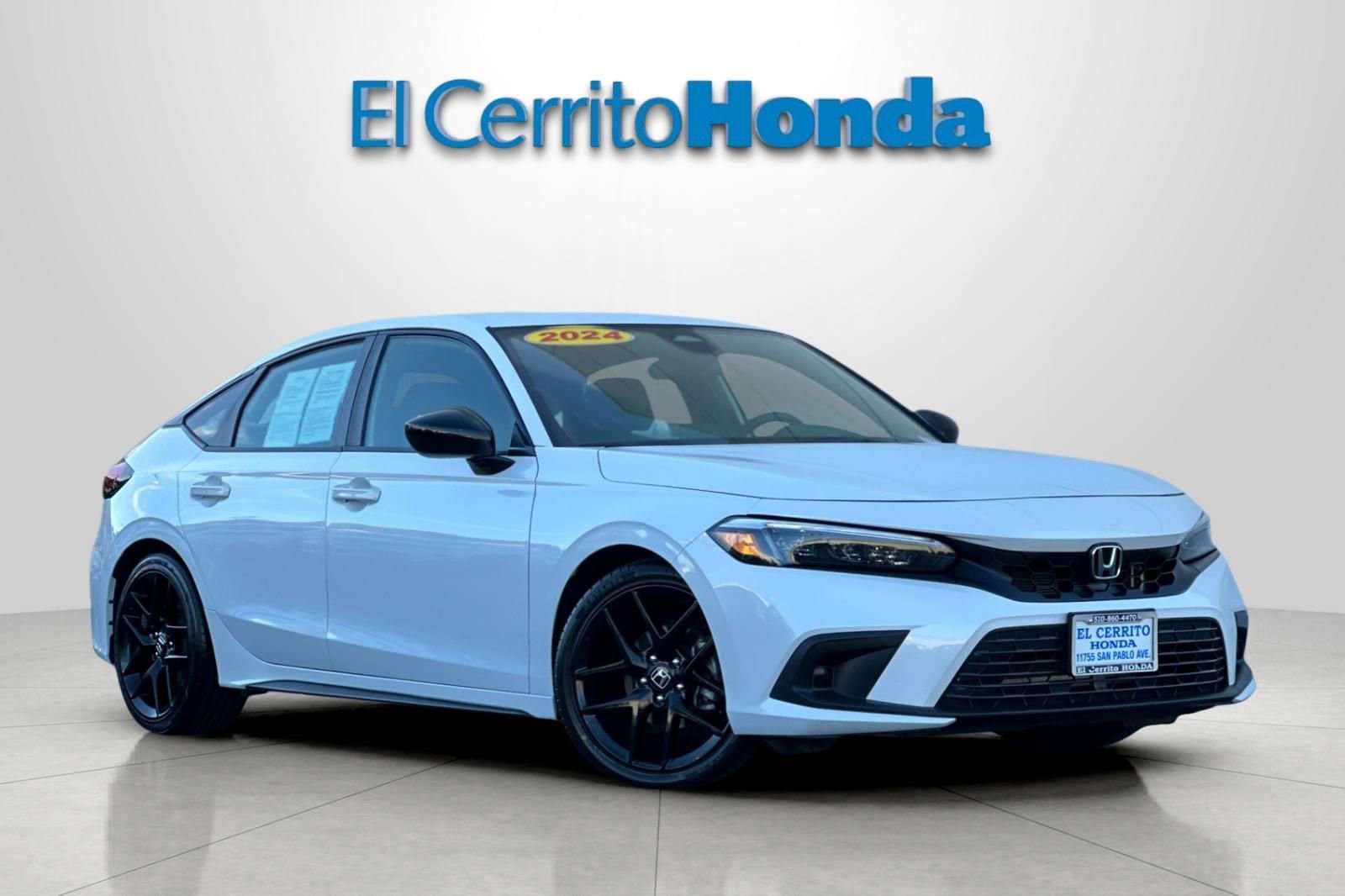 Used 2024 Honda Civic Sport image 1