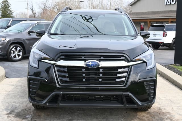 Used 2023 Subaru Ascent Premium w/ Convenience Package image 2