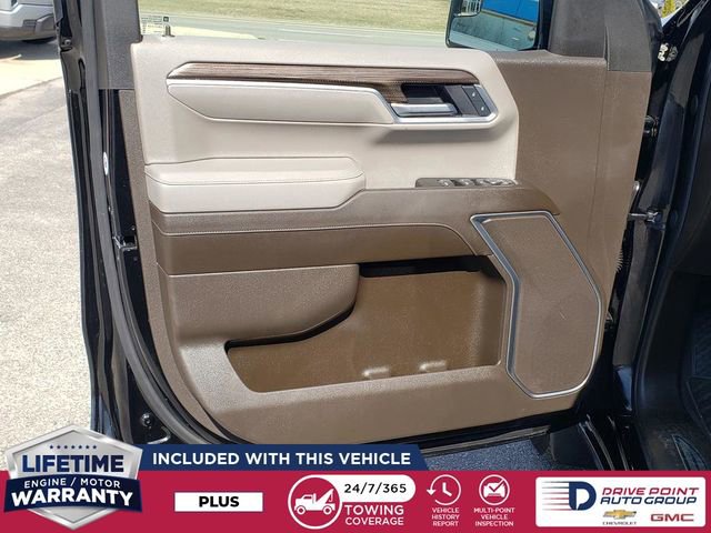 Used 2025 Chevrolet Silverado 1500 LT image 14