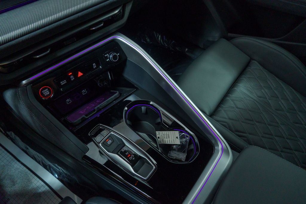 New 2026 Audi SQ5 Premium Plus AWD/4WD image 22