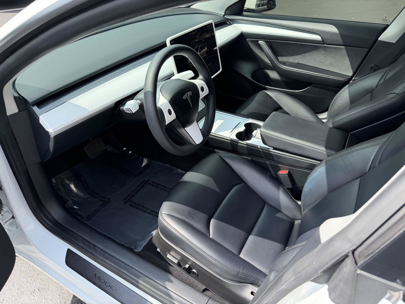 Used 2023 Tesla Model 3 Standard Range RWD image 12