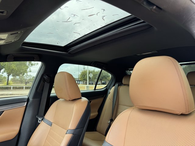 Used 2018 Lexus GS 350 F Sport RWD image 33