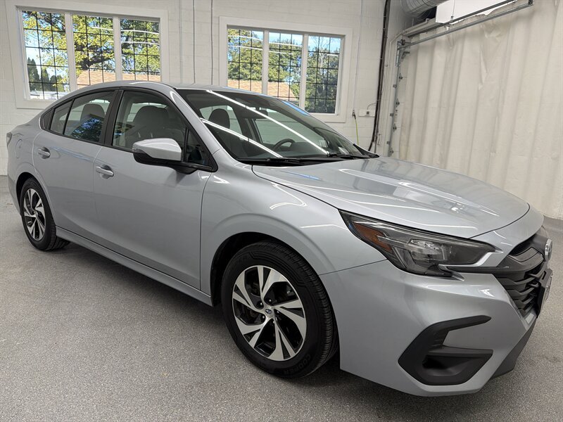 Used 2024 Subaru Legacy Premium AWD/4WD image 3