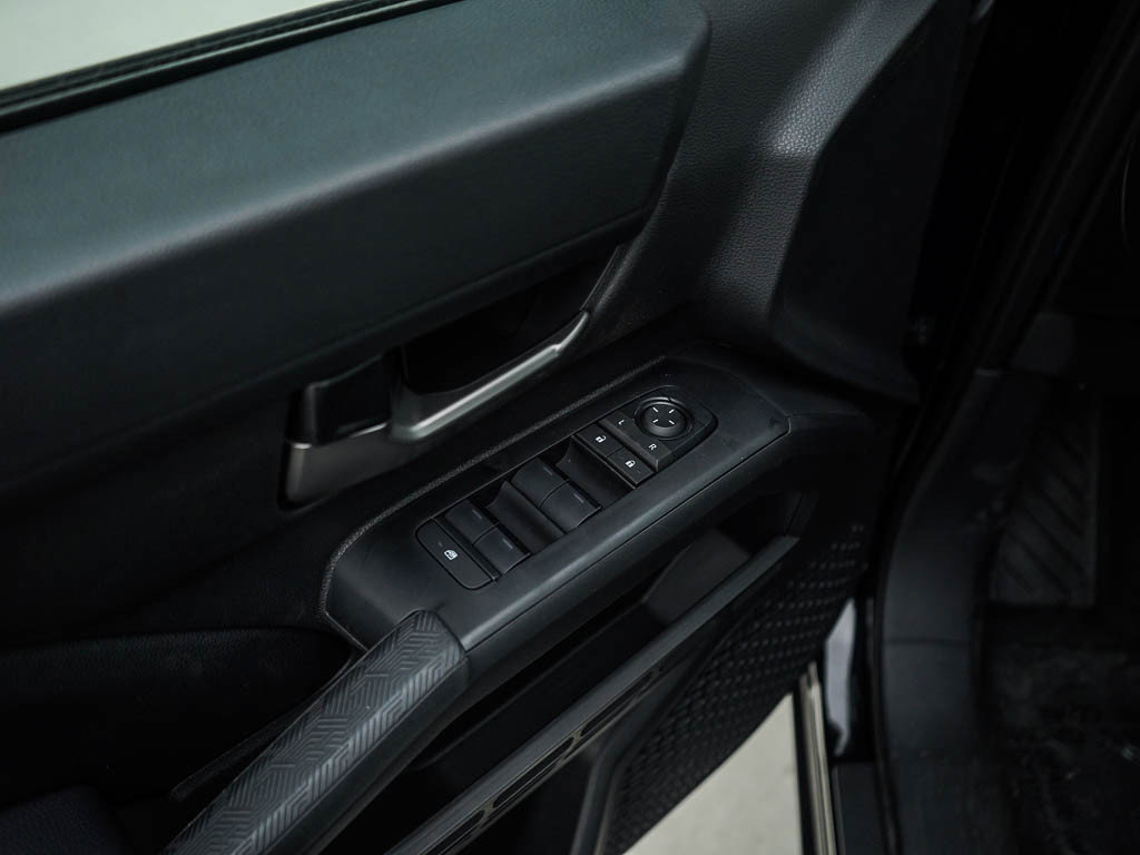 New 2025 Toyota Tacoma TRD Sport image 17