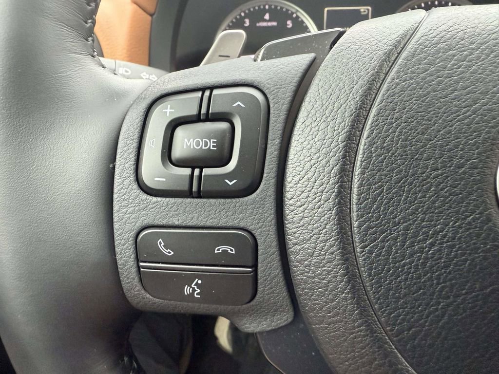 Used 2025 Lexus IS 350 F Sport image 22